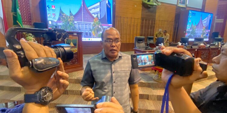 DPRD Sumbar Umumkan Nama Pimpinan Pansus Novotel