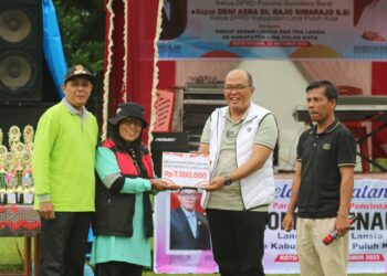 Lomba Senam Lansia Nagari VII Koto Talago Diapresiasi Ketua DPRD Sumbar