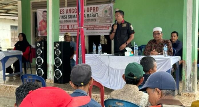 Warga Pasaman Barat Keluhkan Soal Banjir Saat Reses Syamsul Bahri