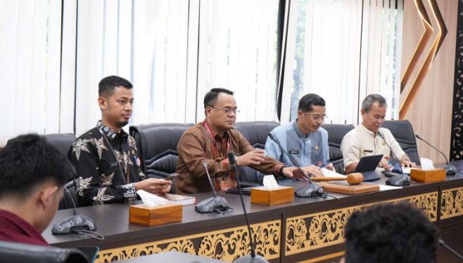 Mahasiswa Fisipol UNES Belajar Tupoksi Kedewanan ke DPRD Sumbar