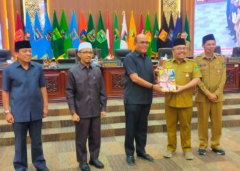 DPRD Sumbar Tutup Buka Masa Sidang dan Sampaikan Hasil Reses