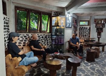 Rahmat Saleh Diskusi Seni dan Perjuangkan Aspirasi Seniman