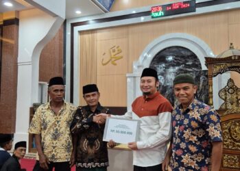 Safari Ramadan, Anggota DPRD Sumbar Rahmat Saleh Minta Maaf Di Depan Jamaah Masjid