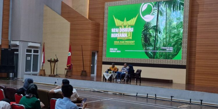 Ketua DPRD Sumbar Narasumber Diskusi Edukasi Politik Fakultas Hukum Unand