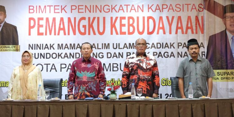 Ketua DPRD Sumbar Buka Bimtek Pemangku Kebudayaan di Payakumbuh