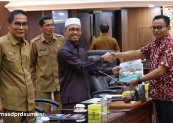 DPRD Sumbar Bahas Dua Ranperda untuk Disahkan Menjadi Perda