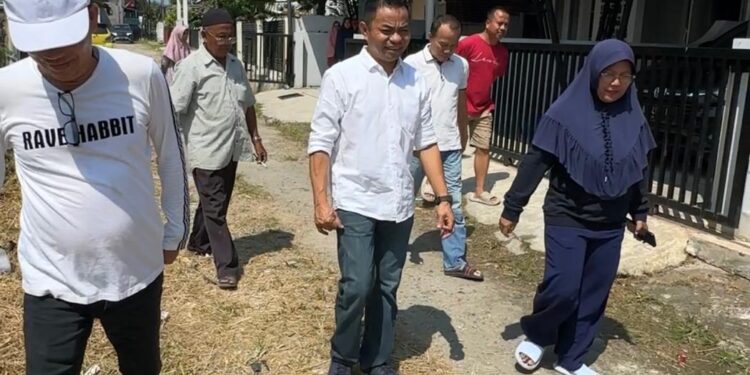 Jalan Batavia Dadok Tunggul Hitam Dibangun dengan Pokir Hidayat