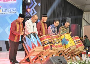 Ketua DPRD Sumbar Dorong Lulusan SMK Bisa jadi Penyedia Lapangan Kerja