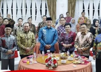 Ketua DPRD Sumbar Sementara Irsyad Safar Hadiri Jamuan Makan Malam dengan Kajati