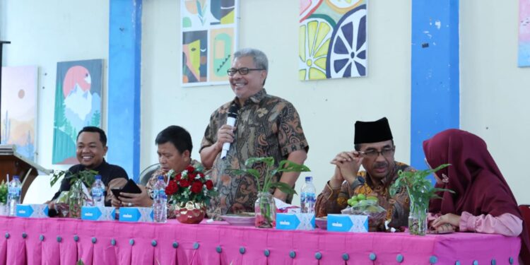 Ketua DPRD Sumbar Kunjungi SMAN 3 Painan