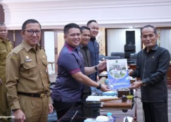 Fraksi-Fraksi DPRD Sumbar Sampaikan Pandangan Akhir Terkait Ranperda Kemudahan Berusaha