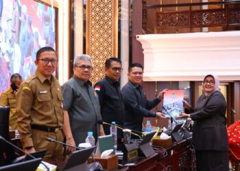Sampaikan Pandangan Umum, Fraksi Gerindra Dukung Penerapan SPBE