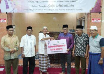 Safari Ramadhan, Evi Yandri Salurkan Bantuan Rp 50 Juta untuk Masjid Syariatul Ihsan