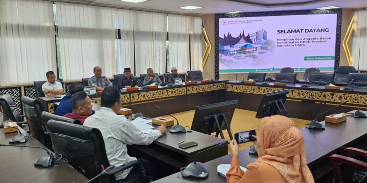 BK DPRD Sumut Tukar Pengalaman Soal Tata Tertib dan Kode Etik ke DPRD Sumbar