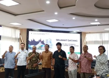 Konsultasi Soal LKPJ, Pansus DPRD Jambi Datangi DPRD Sumbar
