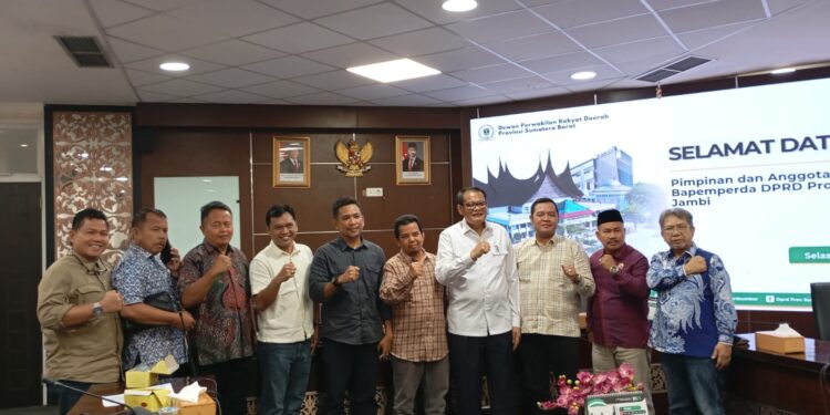 Bapemperda DPRD Jambi Konsultasi Tahapan Propemperda 2026 ke DPRD Sumbar