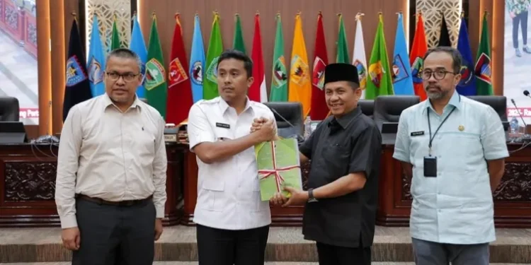 DPRD Sumbar Rapat Paripurna Penyampaian Nota Pengantar Ranperda Pertanggungjawaban APBD 2024