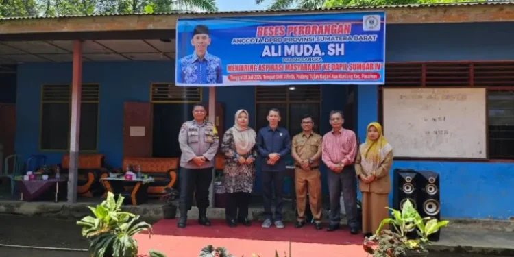 Anggota DPRD Sumbar Ali Muda Reses di SMK Al Fatih