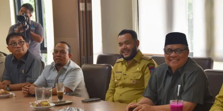 Pertemuan dengan Walikota Padang, Ketua DPRD Sumbar Tekankan Pentingnya Kolaborasi Antar Lembaga
