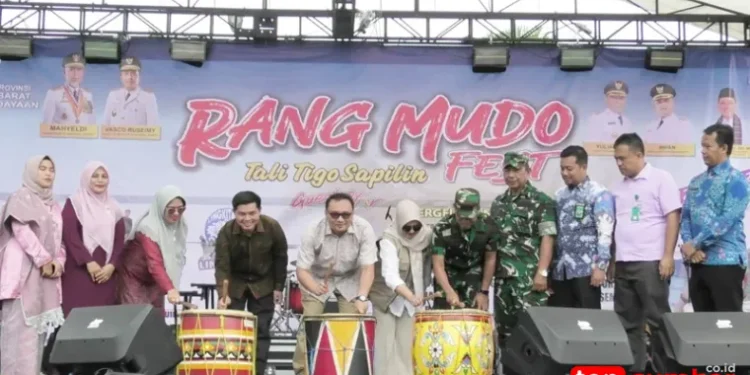 Dinas Kebudayaan Sumbar dan Anggota DPRD Sumbar Ade Putra Gelar Festival Rang Mudo Tali Tigo Sapilin