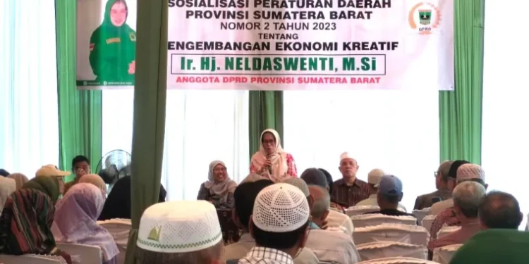 Anggota DPRD Sumbar Neldaswenti Sosialisasikan Perda Pengembangan Ekraf