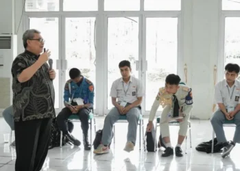 Ketua DPRD Sumbar Dorong Pelajar SMK Kuasai Bahasa Asing