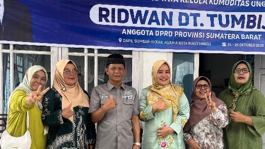 Anggota DPRD Sumbar Ridwan Dt. Tumbijo Sosialisasi Perda di Nagari Manggopoh