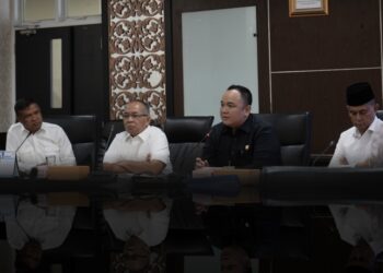 Dorong Kemajuan Peternakan Daerah, DPRD Sumbar Kaji Potensi Pakan Maggot