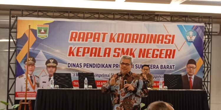 Muhidi Dorong Kepala SMK Aktif Gaet APBN, DPRD Sumbar Siapkan Dukungan